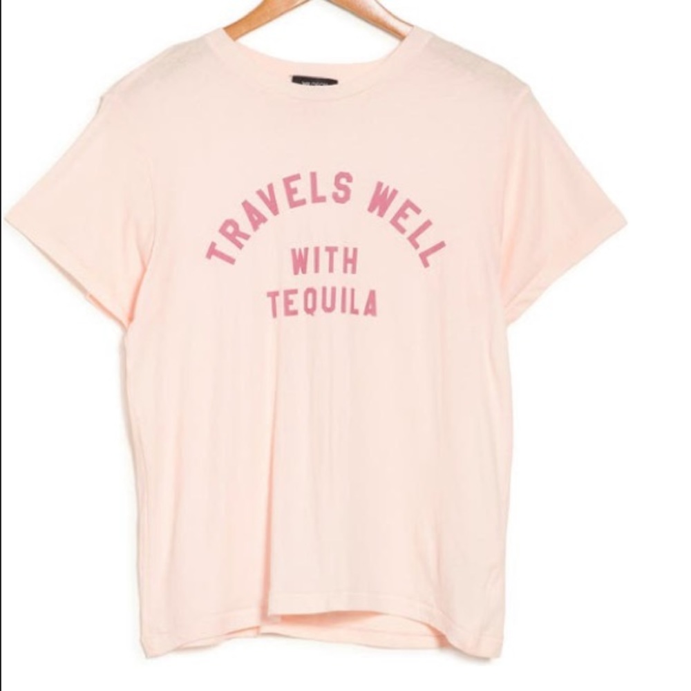 WILDFOX NWT - Con Tequila KeKe tee in pale pink, size S